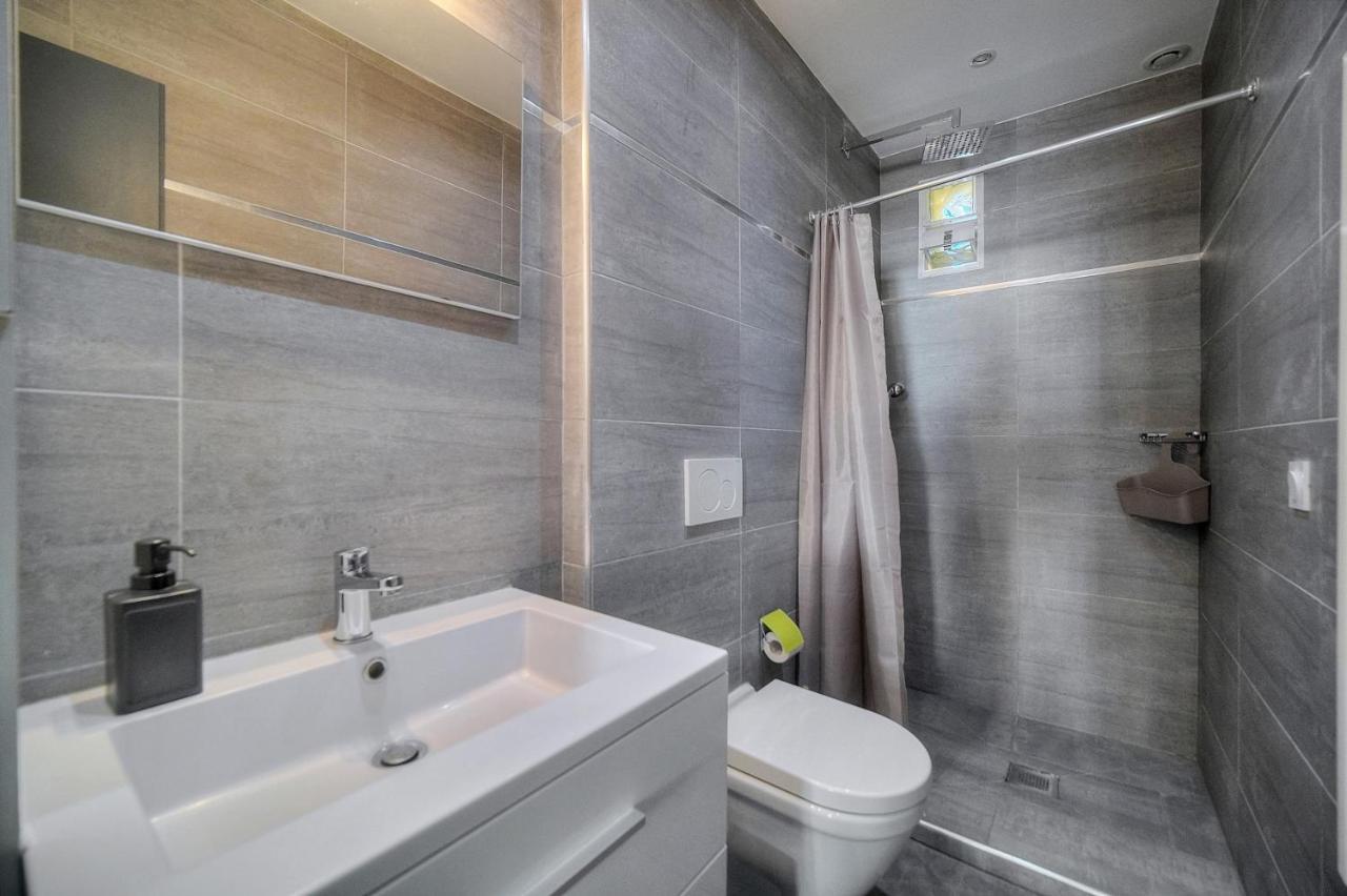 Apartmán Le Chris - Centre - Wifi - Verriere Cote D'Azur Cannes Exteriér fotografie
